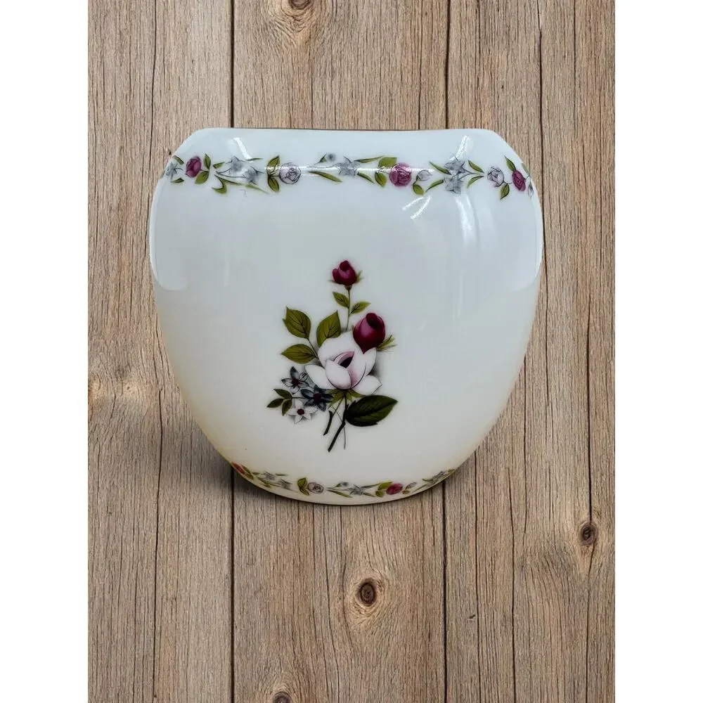 VTG Otagiri Rose Bouquet floral porcelain petite vase pink red white cottagecore